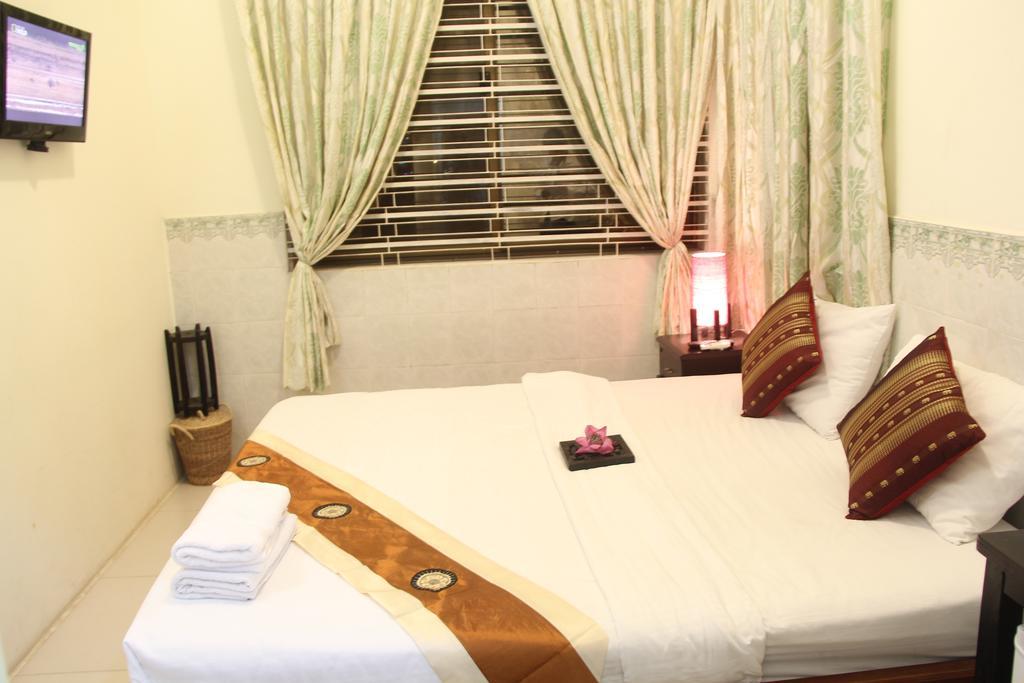 Hotel New Season Riverside