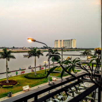 New Season Riverside Hotel 3*